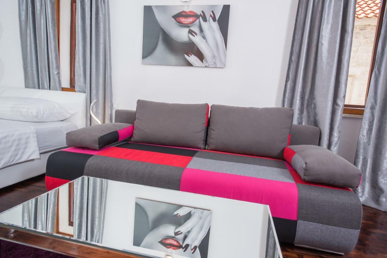 Studio Apartment Lena Kastela Exterior photo